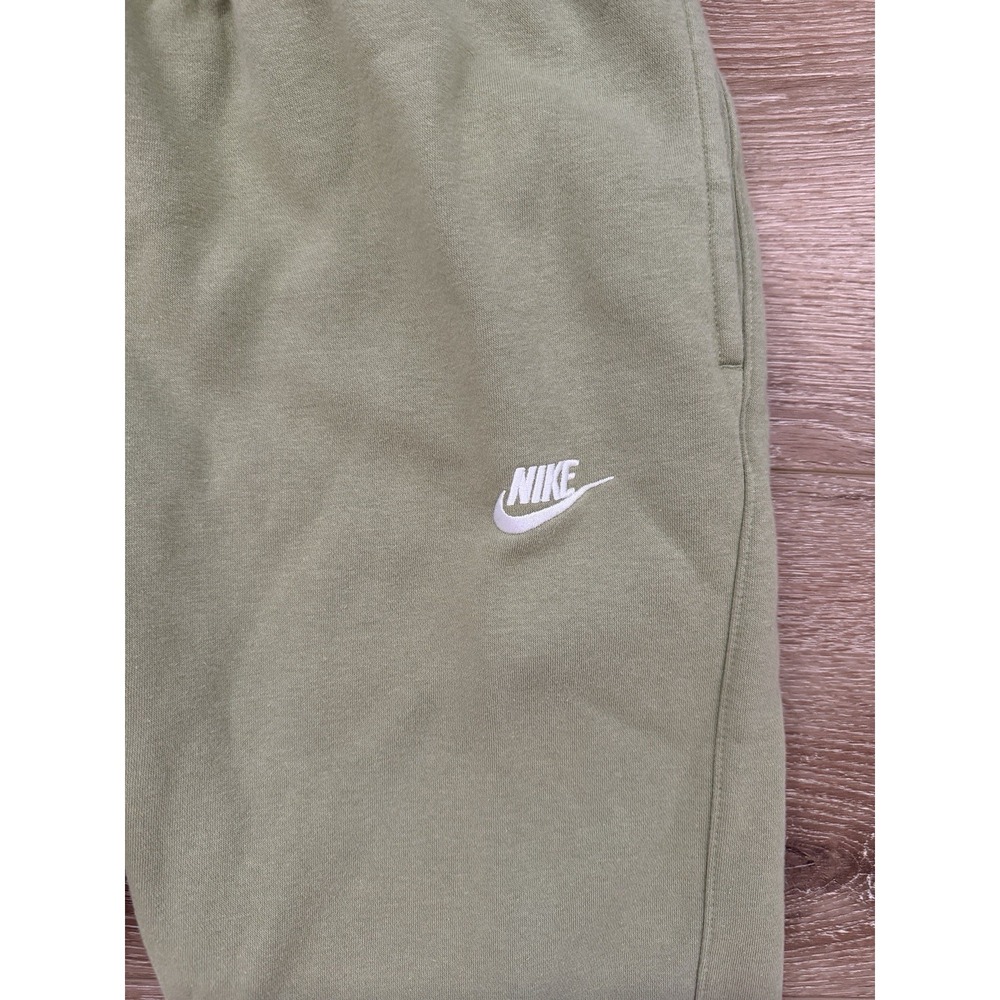 Nike Club Fleece Joggers L Green 30" Inseam BV2671-334 Sweatpants - Picture 3 of 7